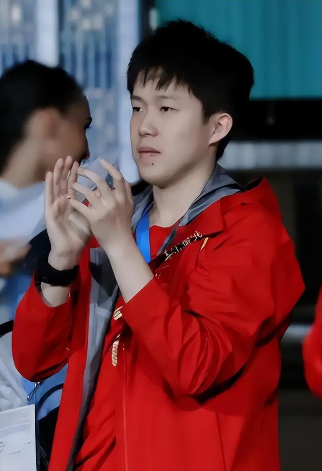 TheShy官方宣布出色防守新规，塞尔维亚队引发争议！引发球迷热议