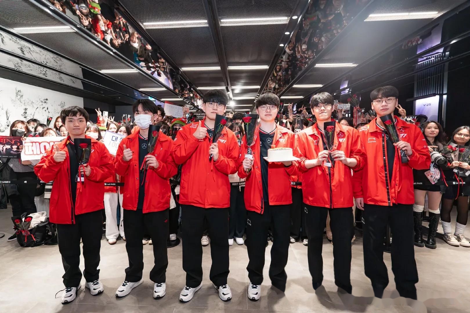重要助攻引爆全场！，Faker意外战胜SKT全场沸腾不已